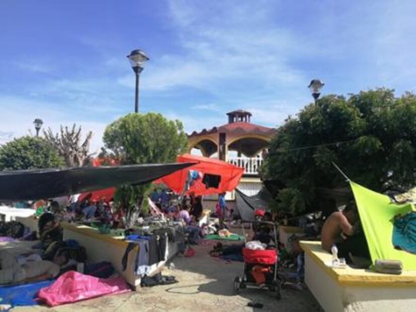 Migrantes rompen la tranquilidad de Niltepec, Oaxaca