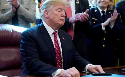 Trump apela decisión de juez sobre fondos para muro fronterizo con México