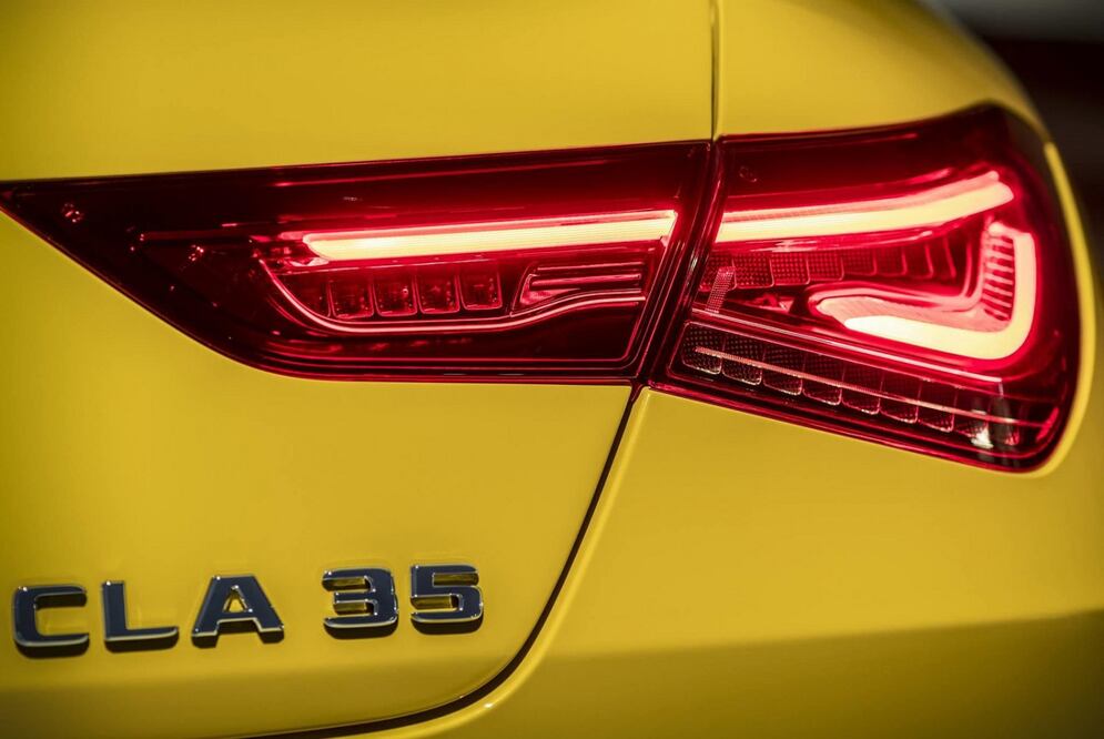 Mercedes-Benz muestra las primeras imágenes del CLA 35