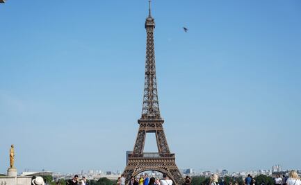 La Torre Eiffel crece 10 centímetros por altas temperaturas en Europa: ola de calor genera fenómeno físico, aquí te explicamos
