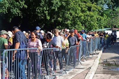 Inmigrantes pagaron casi 100 mil mdd en impuestos en 2022 en EU