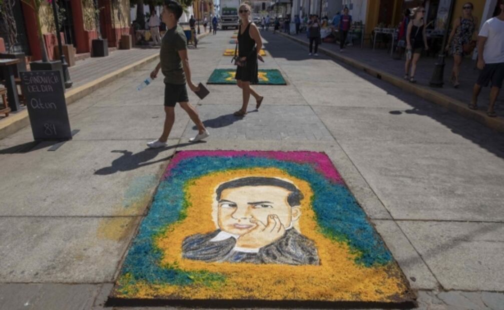 Recuerdan a Rubén Darío en su 103 aniversario luctuoso