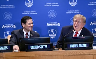 Trump ofrece apoyo militar contra cárteles a aliados del Escudo de las Américas; "si no pueden, lo haremos nosotros"
