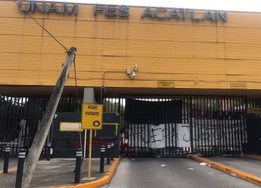 Tras 23 días de paro, estudiantes de la FES Acatlán entregan instalaciones