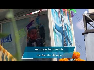 Con cervezas, flores,papel picado y veladoras, dedican ofrenda a Octavio Ocaña
