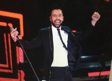 "Mucha fuerza México", el mensaje de Ricky Martin en el Zócalo