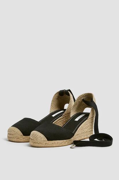 Prendas que te conviene comprar en tiendas de fast fashion