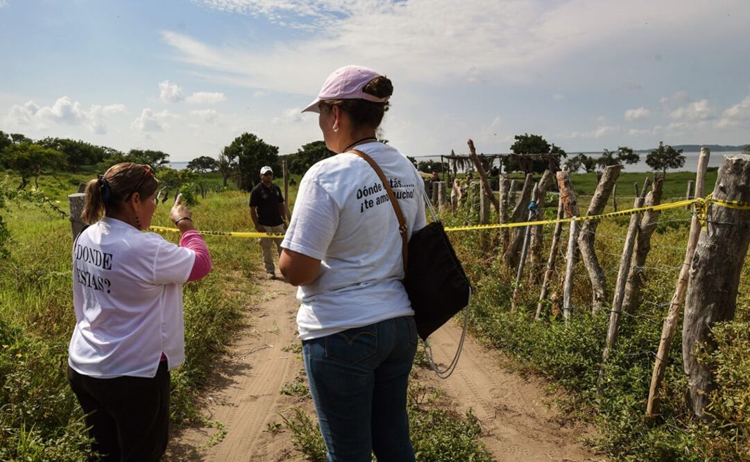 Familiares de personas desaparecidas en Arbolillo. (FOTO: AFP)