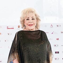 Silvia Pinal, de mesera a diva del cine, teatro y televisión