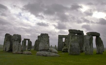 Estudio revela antigüedad de las piedras azules de Stonehenge