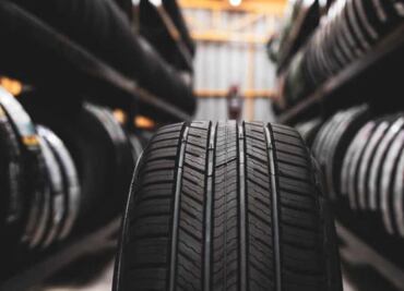 Secretaría de Economía mantendrá cuotas compensatorias contra insumos para llantas y hule de EU, Corea y Japón