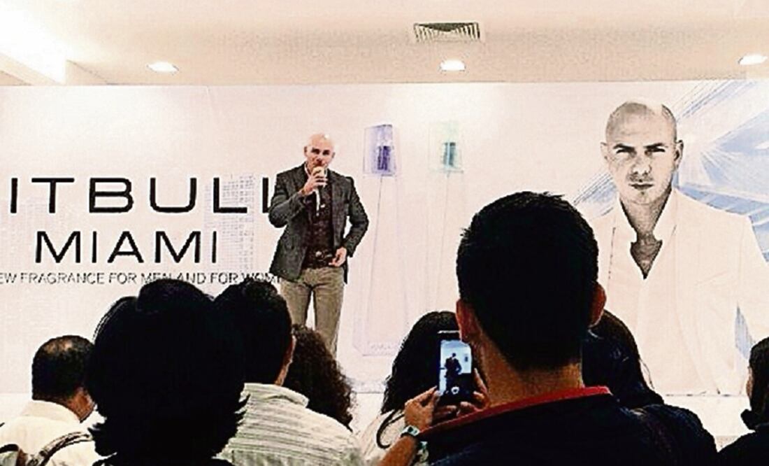 El productor musical resaltó el carácter multicultural de la ciudad de Miami (CLAUDIA RAMÍREZ. EL UNIVERSAL)