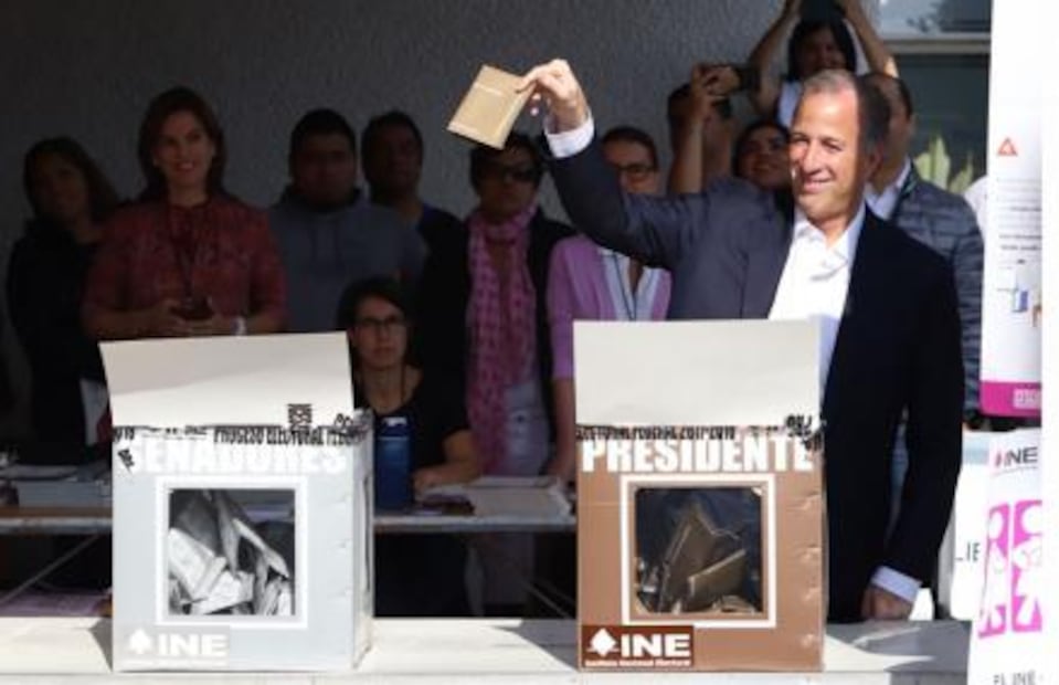 Votan presidenciables en la CDMX, Quéretaro y NL