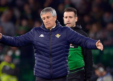Afición del Betis, inconforme con Quique Setién