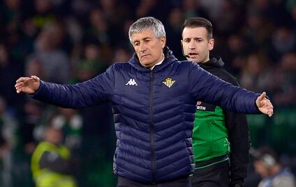 Afición del Betis, inconforme con Quique Setién