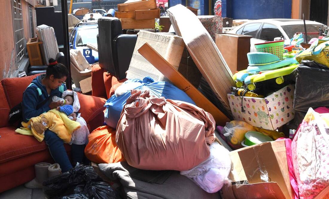 Despojo en el callejón de Londres de la colonia Juárez. Foto: Armando Martínez