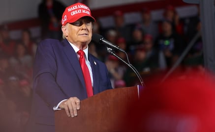 Trump insiste: amenaza con aranceles de 200% a vehículos importados de México; "no vamos a dejar que esos autos entren a EU"