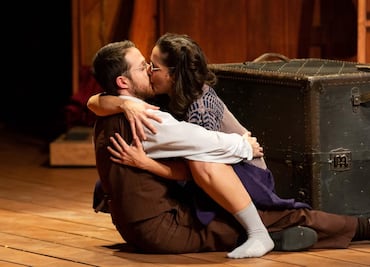 "Indecente", una historia de amor e intolerancia en la comunidad yidis