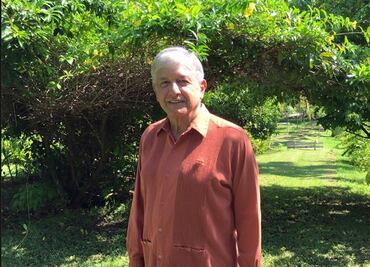 Amaga AMLO con dejar sin luz residencia oficial de Núñez