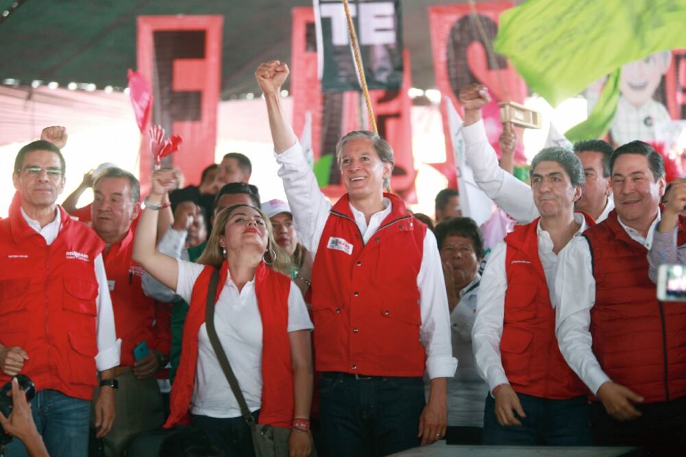 Tricolores mexiquenses respaldaron a Del Mazo y se dijeron listos para “la batalla” del próximo 4 de junio. (JORGE ALVARADO. EL UNIVERSAL)