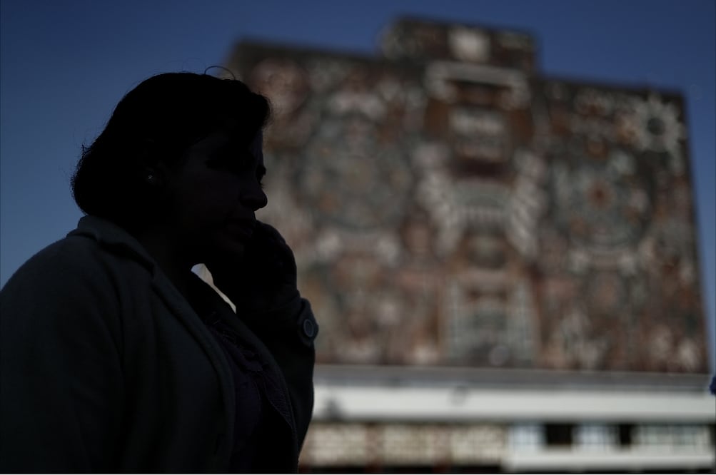 Employee at the Central Library of the UNAM has denounced her supervisor for sexual harassment before Mexican authorities – Photo: Alejandro Acosta/EL UNIVERSAL
