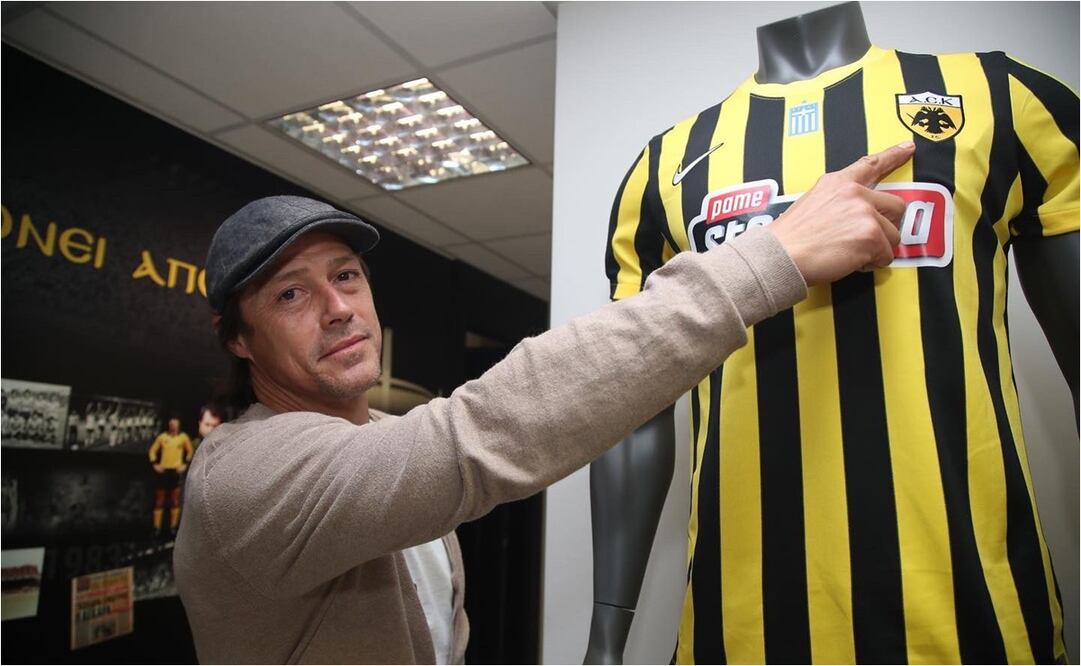 Matías Almeyda llegó al futbol de Grecia - FOTO: @AEK_FC_OFFICIAL