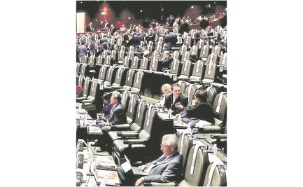 Morena, en pugna por elección de Mesa Directiva 