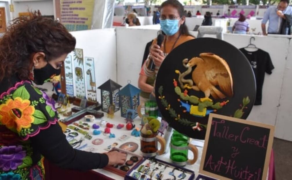 Brugada inaugura feria de mujeres productoras y artesanas en Iztapalapa 