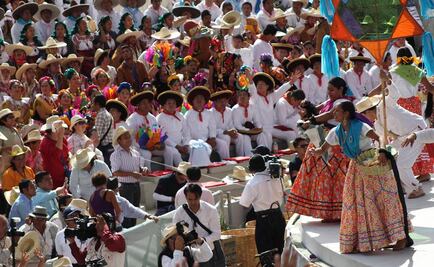 Garantizan transporte aéreo y terrestre para Guelaguetza
