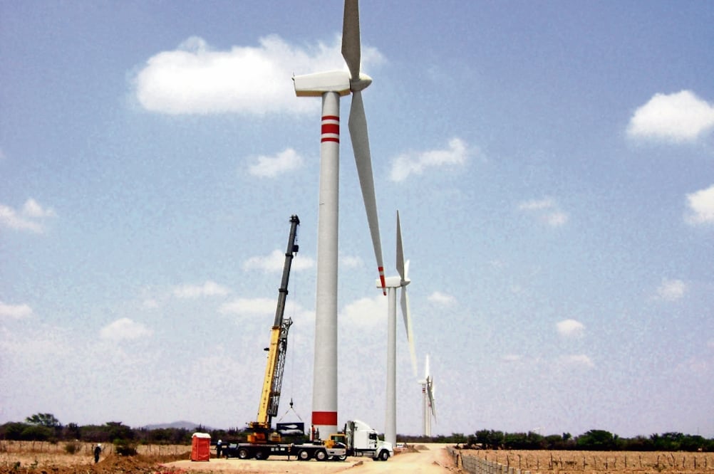 Eduardo Reyes, de PwC, planteó el modelo de Red Eléctrica Inteligente, incluyendo generación eólica (ARCHIVO EL UNIVERSAL)