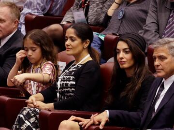 Salma Hayek y George Clooney, en el Vaticano