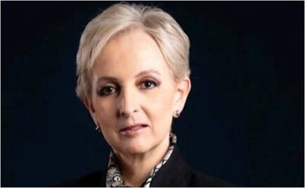 Camara de Diputados rinde minuto de silencio por fallecimiento de Marcela González Salas