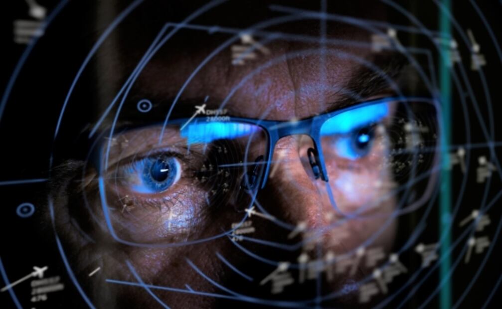 ¿Qué hace un controlador aéreo?