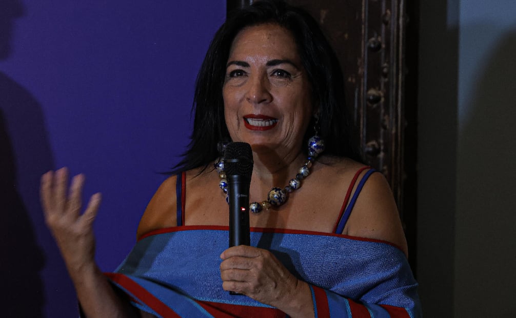 Betsabeé Romero rinde homenaje a Carlos Monsiváis con nueva exposición. Foto: Gabriel Pano/ EL UNIVERSAL.