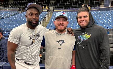 VIDEO: El épico encuentro entre Randy Arozarena, Alejandro Kirk y Jonathan Aranda en el Opening Day