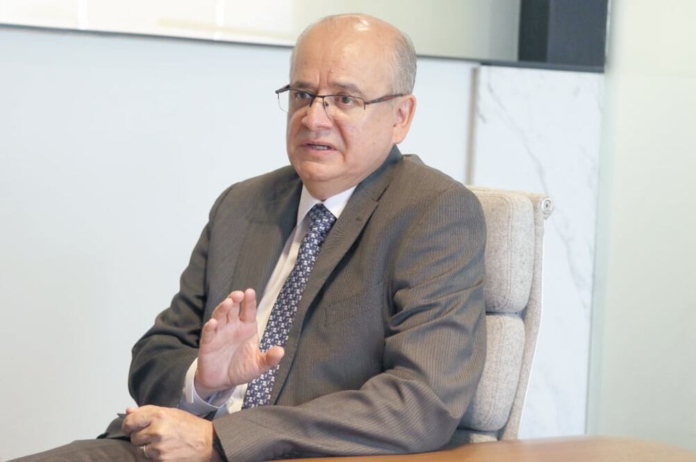 Arturo Olivares Cerda Dirigente del Sindicato del IMSS. Foto: CARLOS MEJÍA. EL UNIVERSAL