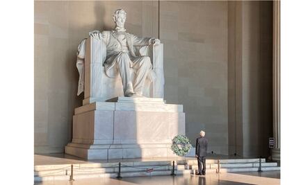 Inicia AMLO gira en EU en memorial a Lincoln