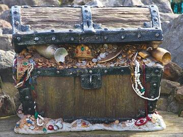 Descubren en Dinamarca dos tesoros vikingos; datarían de los años 980