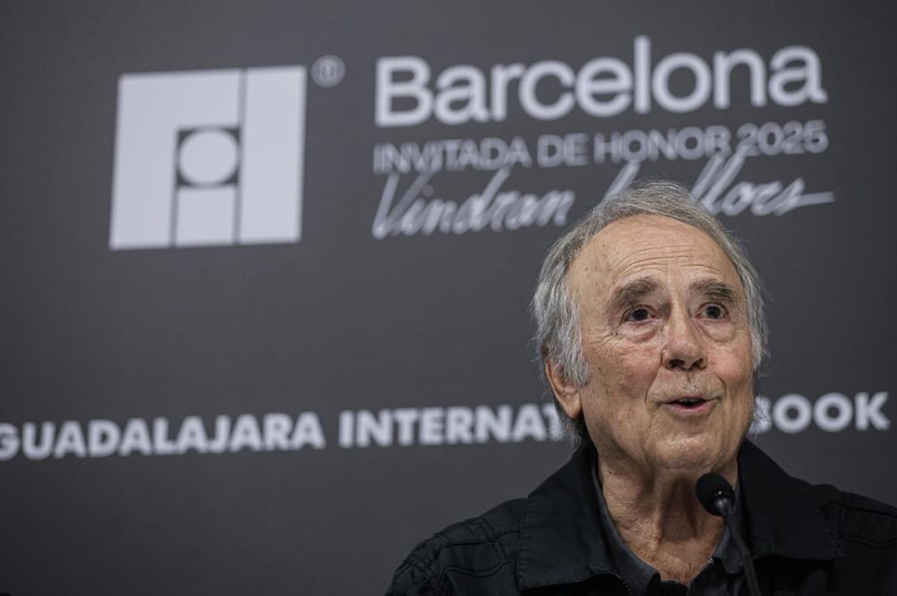 Joan Manuel Serrat en la Feria Internacional del Libro de Guadalajara.
Foto: Gabriel Pano / EL UNIVERSAL