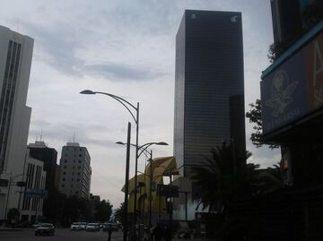 Valle de México con mala calidad del aire; llueve en 13 delegaciones