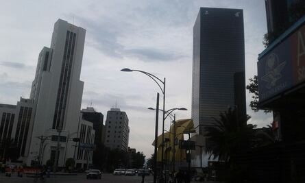 Valle de México con mala calidad del aire; llueve en 13 delegaciones