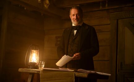 Películas de Marvel salvarán a los cines: Tom Hanks