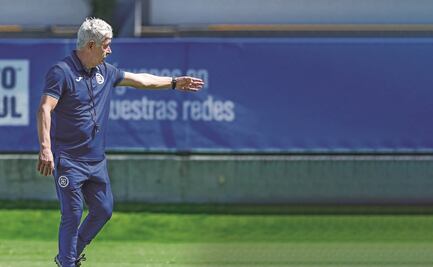 Tuca Ferretti pide en Cruz Azul respetar a cualquier rival