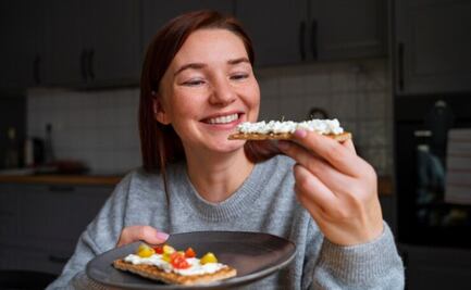 5 tipos de alimentos que mantienen a raya nuestro apetito