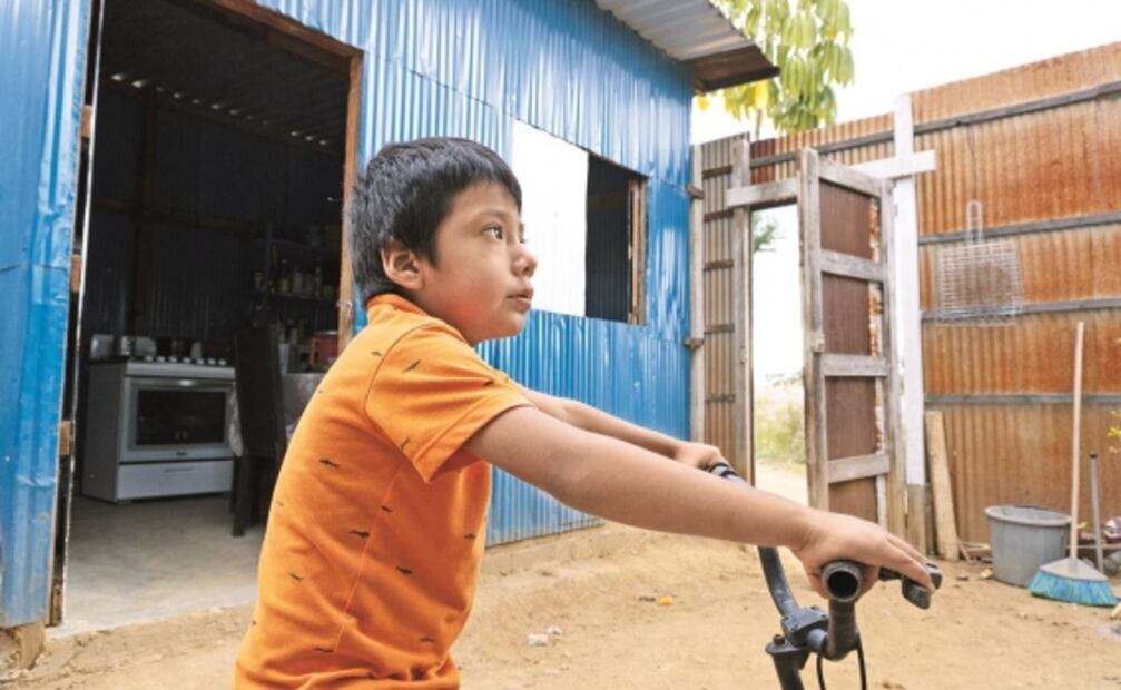 Así es aprender sin luz en la pandemia en Oaxaca 