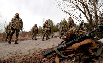 Atacan con proyectiles a funcionarios militares en el este de Ucrania