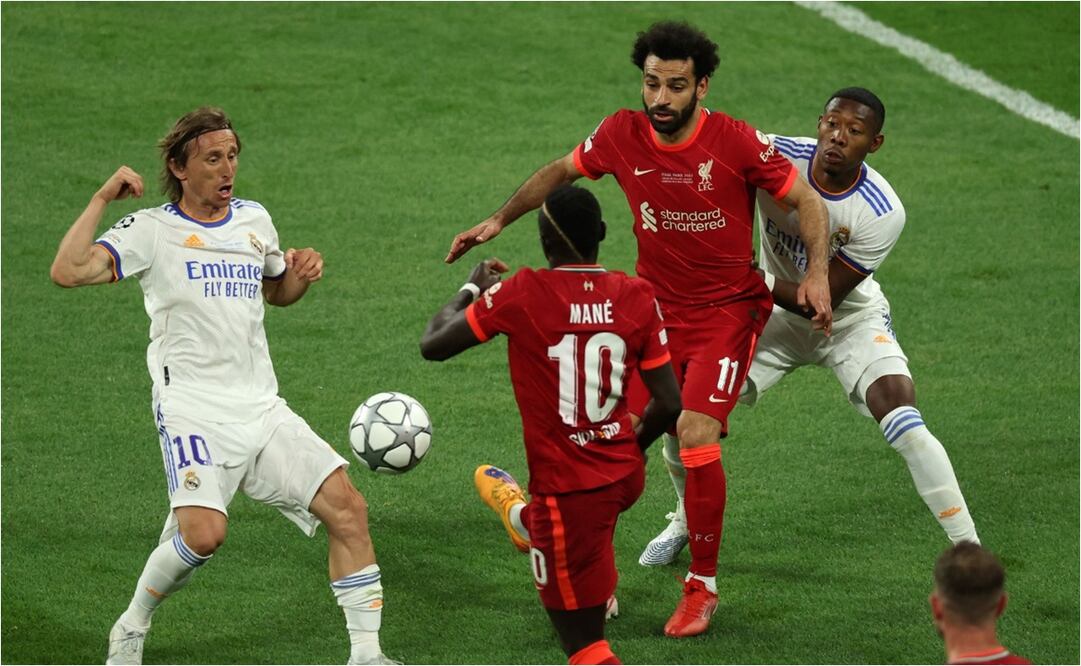 Aficionados se quejan de la transmisión de la final de la Champions League / FOTO: AFP