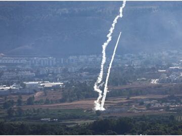 Israel bombardea suburbios de Beirut, bastión clave de Hezbolá; reportan al menos 14 muertos y 66 heridos