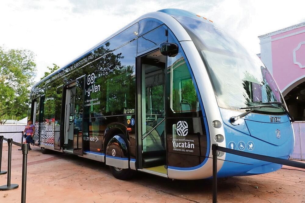 Los autobuses cuentan con cargadores USB, WiFi, pulsadores en Braille y geolocalizador en tiempo real. Foto: Especial