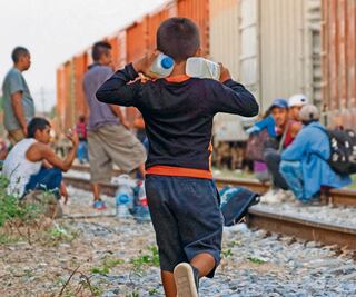 Urgen a proteger a niños migrantes